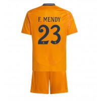 Camisa de Futebol Real Madrid Ferland Mendy #23 Equipamento Secundário Infantil 2024-25 Manga Curta (+ Calças curtas)